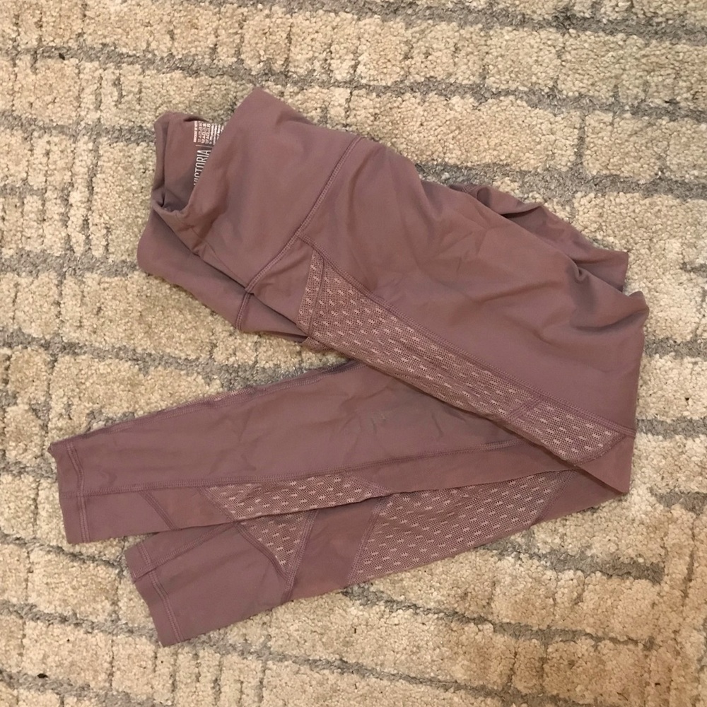 Victoria Sport mesh leggings